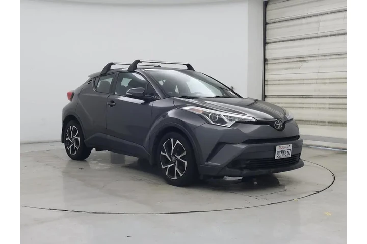 $19998 : Toyota C-HR 2018 XLE 4dr Cro image 1
