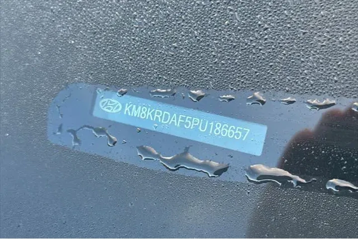 $28990 : Hyundai IONIQ 5 2023 AWD Lim image 8