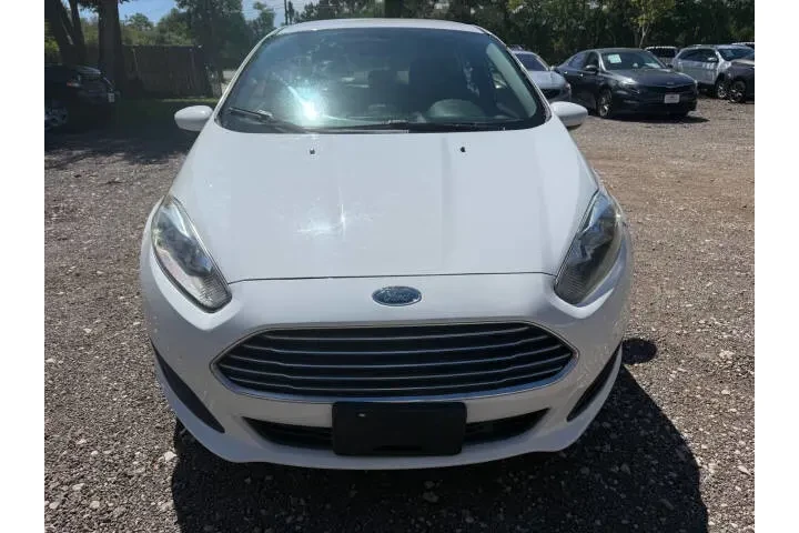 $6995 : 2018 Fiesta SE image 3