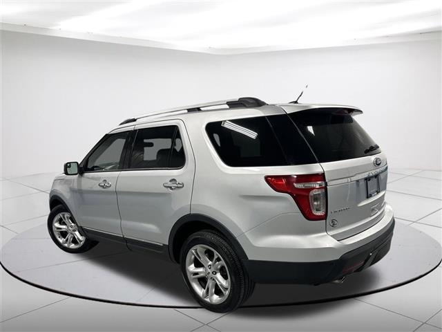 $12285 : Pre-Owned 2015 Explorer Limit image 3