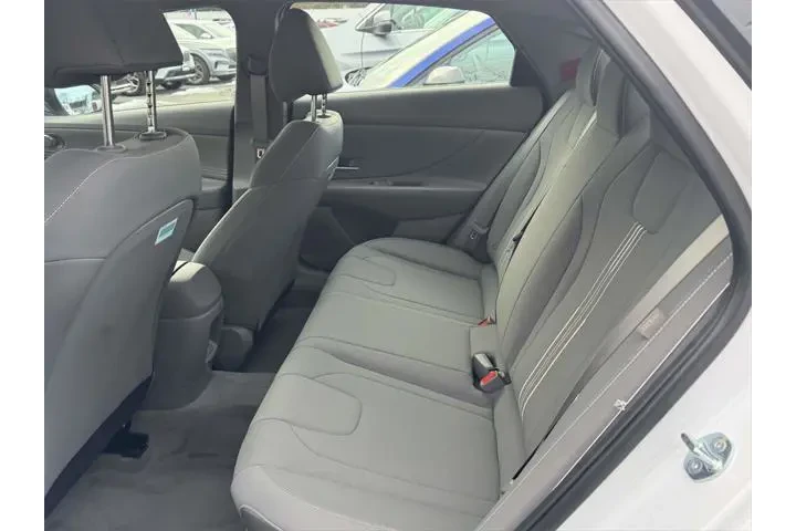 $22925 : Hyundai ELANTRA 2025 SEL Spo image 10