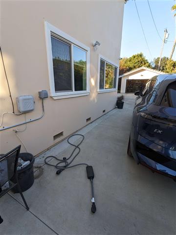 EV/Tesla Charging Los Angeles image 3