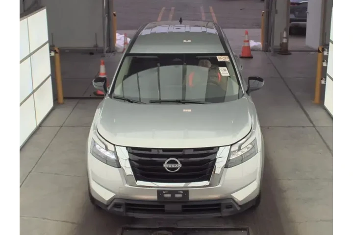 $26299 : Nissan Pathfinder 2024 AWD S image 3