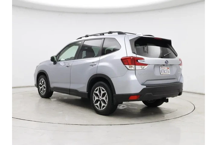 $23998 : Subaru Forester 2020 AWD Pre image 2