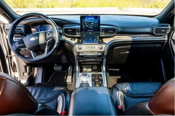 $24717 : Ford Explorer 2020 AWD Plati image 6