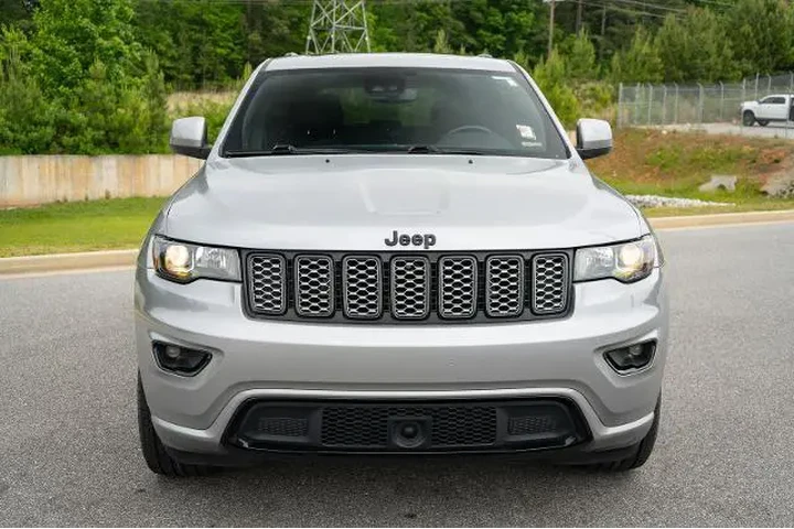 $22999 : Jeep Grand Cherokee 2021 4x2 image 2