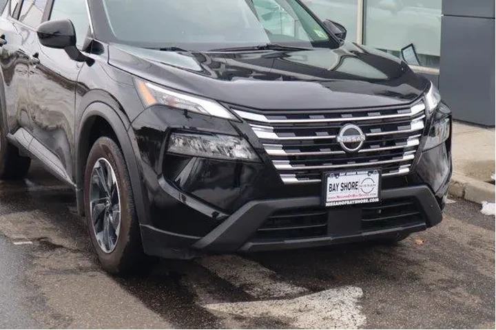 $23549 : Nissan Rogue 2025 AWD SV 4dr image 3