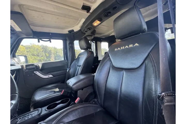 $10999 : 2013 Wrangler Unlimited Sahara image 10
