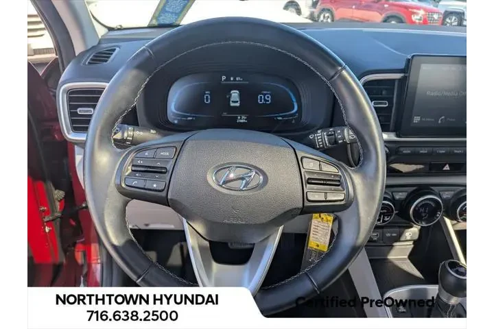 $18422 : Hyundai VENUE 2023 SEL 4dr C image 8