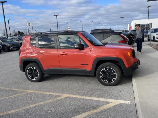 $16366 : Pre-Owned 2017 Renegade Trail image 3