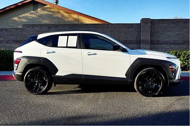 $24131 : Hyundai KONA 2026 SEL Sport image 7