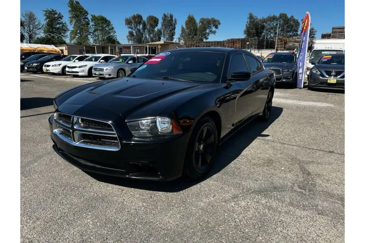 $10999 : 2012 Charger SE image 4