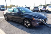 $18388 : 2022 Altima 2.5 SV thumbnail
