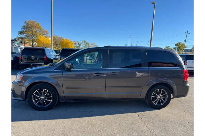 $5980 : 2017 Grand Caravan SXT Wagon image 5