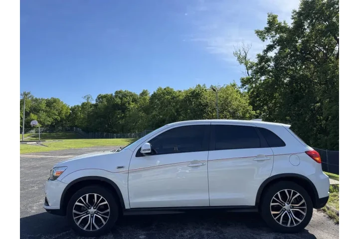 $7999 : 2018 Outlander Sport LE image 8
