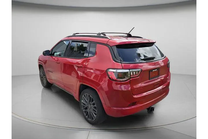 $20698 : Jeep Compass 2022 4x4 (Red) image 7