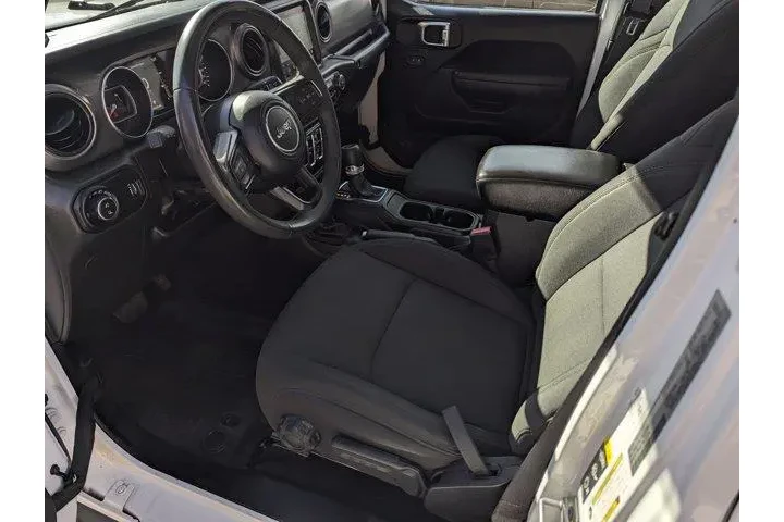 $32999 : Jeep Gladiator 2023 4x4 Spor image 10