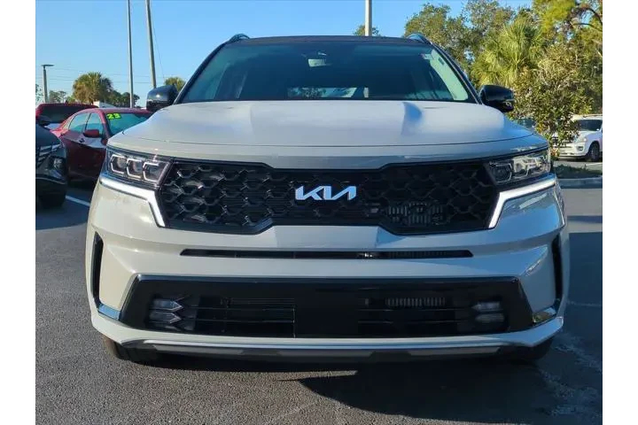 $28971 : Kia Sorento 2023 SX 4dr SUV image 9