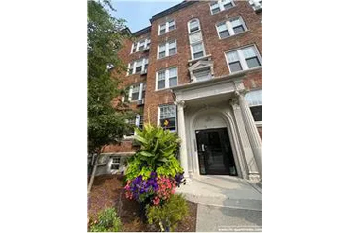 $3595 : Rental property with 2 bedro image 8