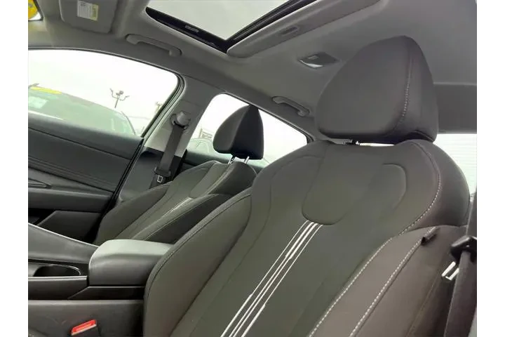 $25900 : Hyundai ELANTRA 2025 SEL Con image 10