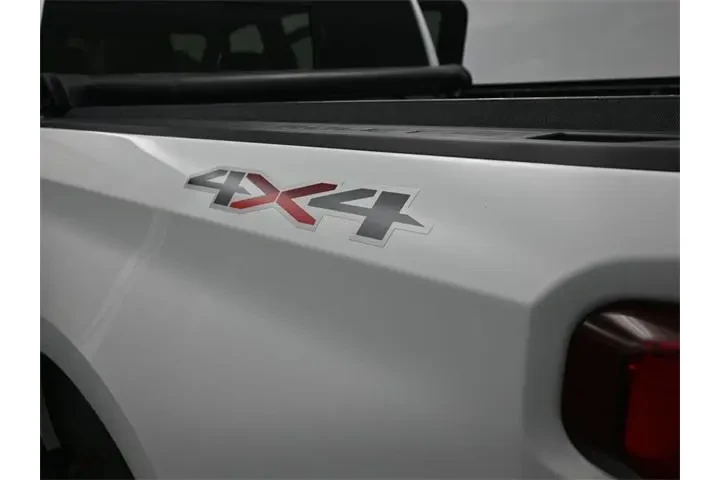 $32609 : Chevrolet Silverado 1500 202 image 8