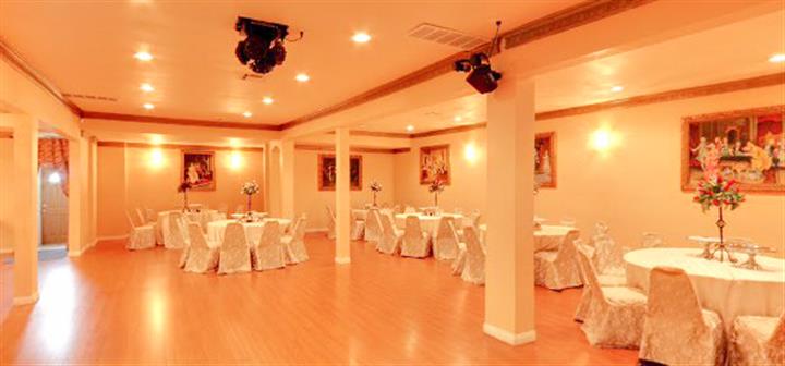 Royal Oak Banquet Hall image 2