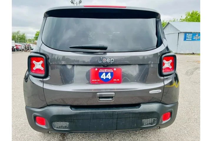 $14995 : 2018 Renegade Latitude FWD image 6