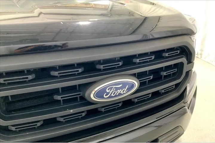 $27291 : Ford F-150 2021 4x4 XL 4dr S image 7