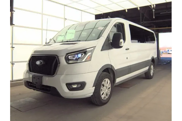 $34949 : Ford Transit 2023 350 XL 3dr image 2