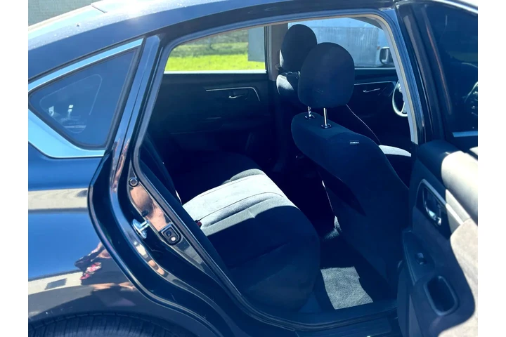$8995 : 2013 Altima image 8