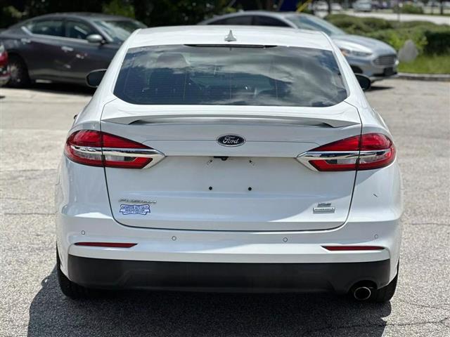 $15990 : 2019 FORD FUSION image 7