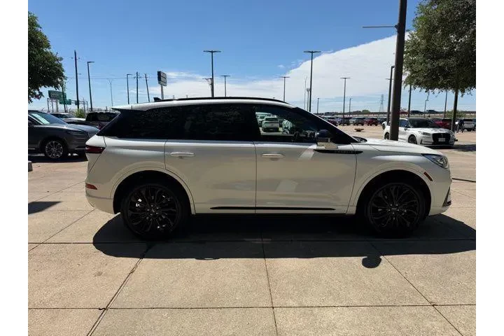 $34980 : Lincoln Corsair 2023 AWD Res image 6