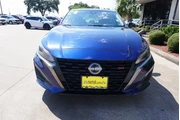$22988 : Nissan Altima 2024 2.5 SR 4d thumbnail