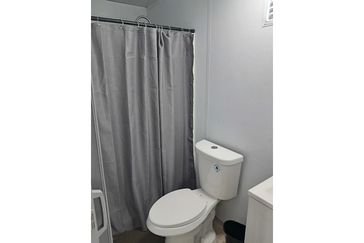 $1000 : EFICENCE $miami gardens image 6