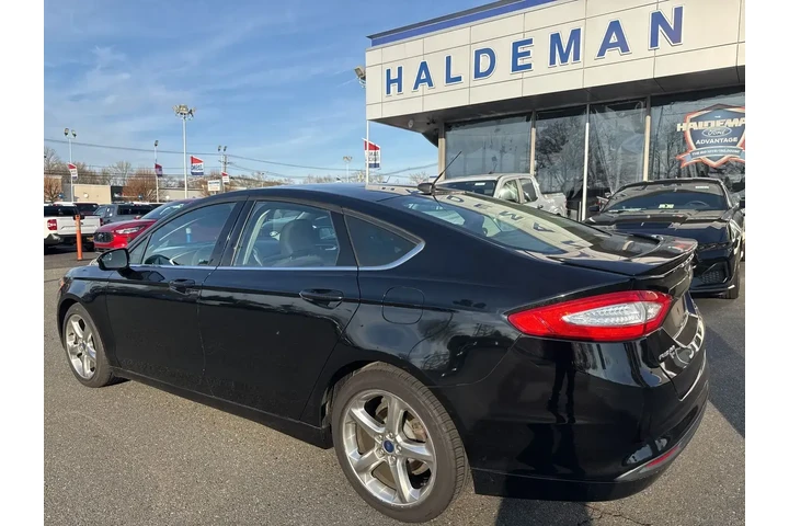 $10995 : Ford Fusion 2016 SE 4dr Seda image 7