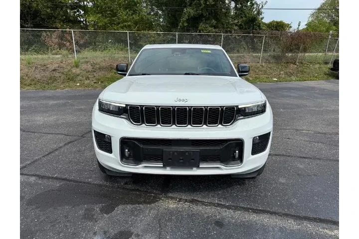 $32779 : Jeep Grand Cherokee L 2023 4 image 4