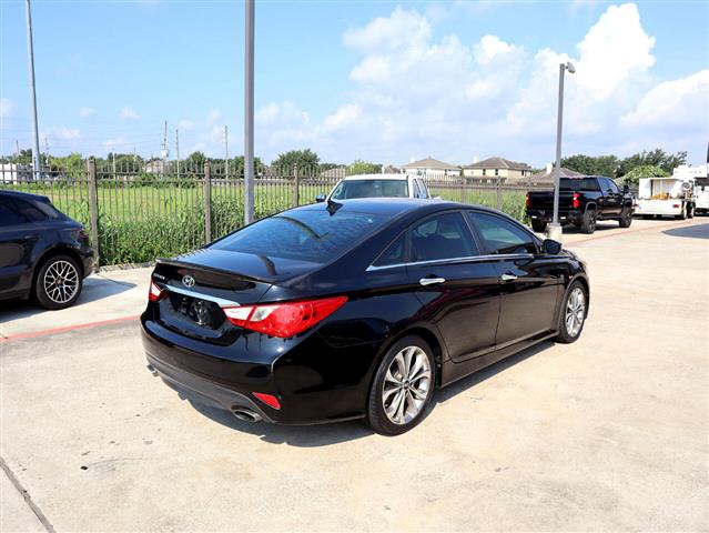 $12995 : 2014 Sonata SE Auto image 4