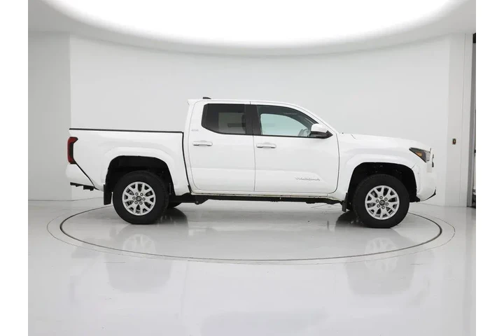 $36998 : Toyota Tacoma 2024 4x4 SR5 4 image 7