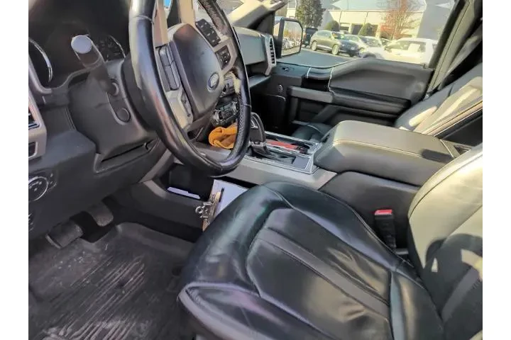 $28478 : Ford F-150 2020 4x4 Platinum image 2