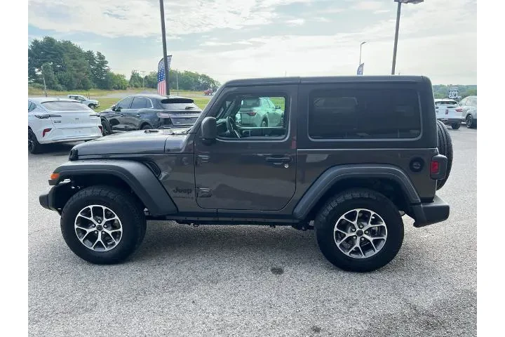 $36609 : Jeep Wrangler 2024 4x4 Sport image 8