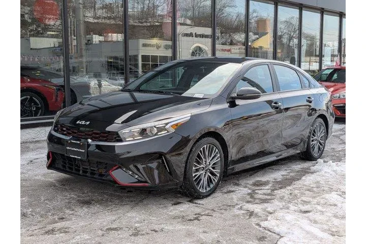 $17895 : Kia Forte 2023 GT-Line 4dr S image 1