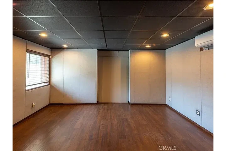 $1000 : 3 beds and 2 baths image 7