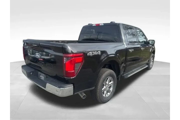 $37990 : Ford F-150 2024 4x4 XLT 4dr image 6
