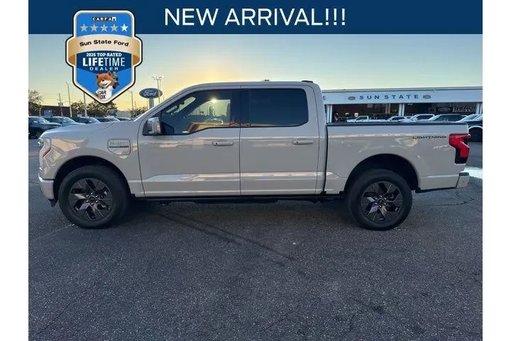 $37391 : Ford F-150 Lightning 2023 AW image 1