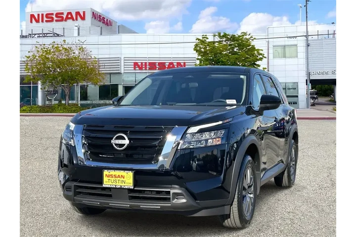 $38475 : Nissan Pathfinder 2025 S 4dr image 6