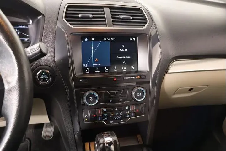 $18310 : Ford Explorer 2018 XLT 4dr S image 5