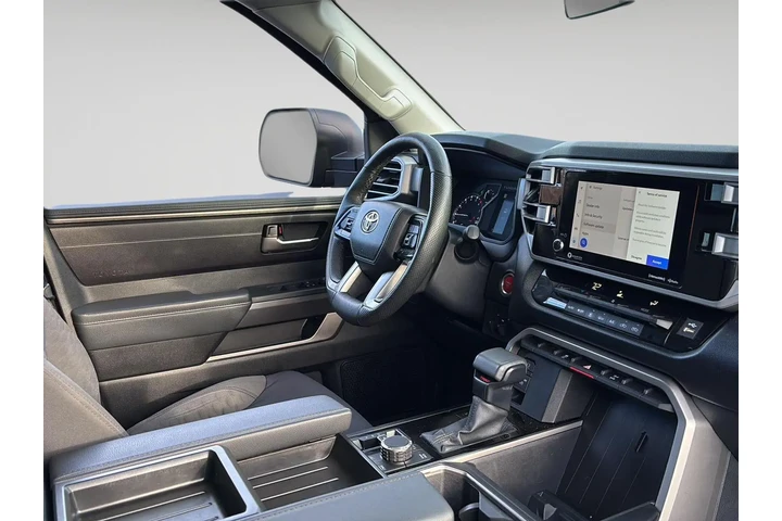 $46998 : 2023 Tundra SR5 image 8