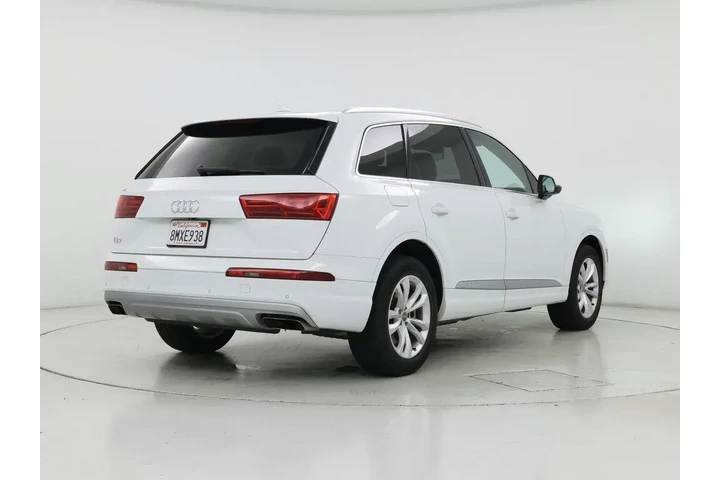 $24998 : Audi Q7 2019 AWD quattro SE image 8