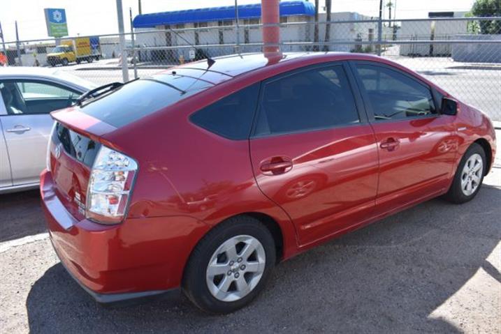 $6550 : 2008 Prius Base image 4