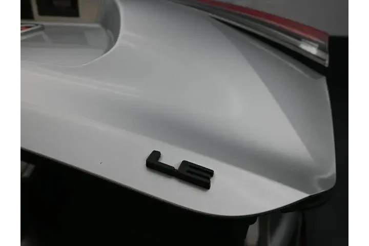 $33495 : Toyota Highlander 2023 LE 4d image 5